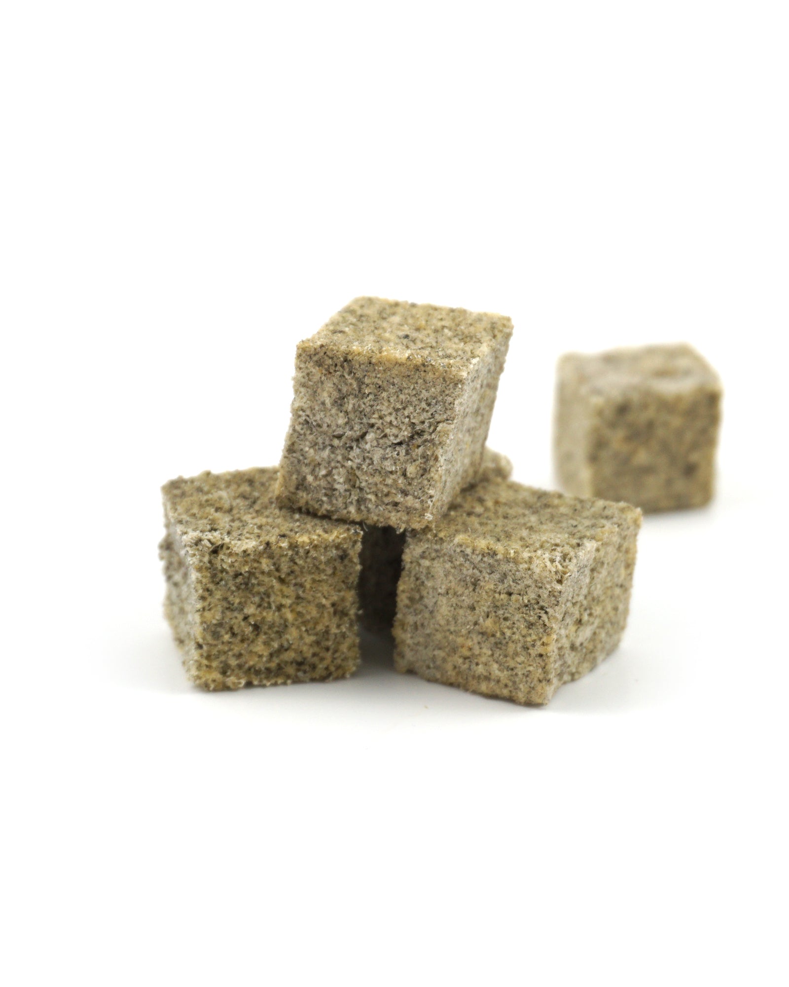 Giant Gems Fish Skin Natural Dried Dog Treats