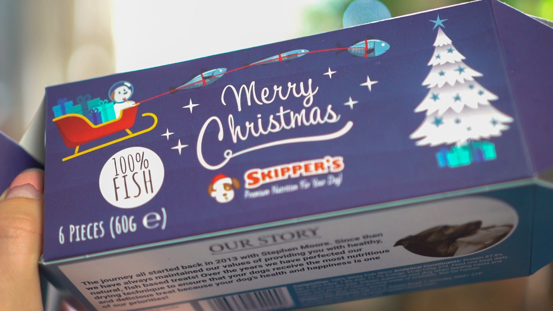 Christmas Cracker with Fish Skin Flatties - Skipper's Pet Products